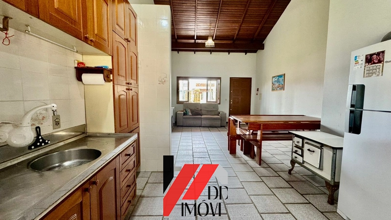 CASA NA ZONA NORTE A UMA QUADRA DO MAR!!: 16ª foto da galeria de imagens do imóvel