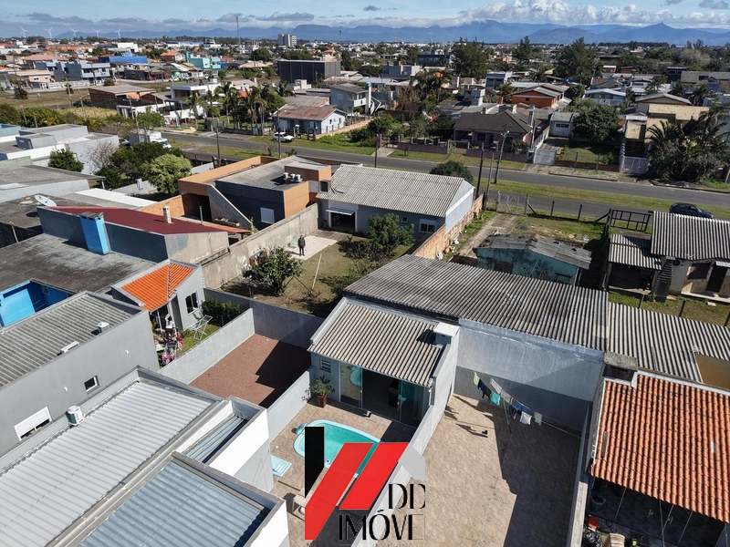 CASA À VENDA EM CAPÃO DA CANOA: 3ª foto da galeria de imagens do imóvel