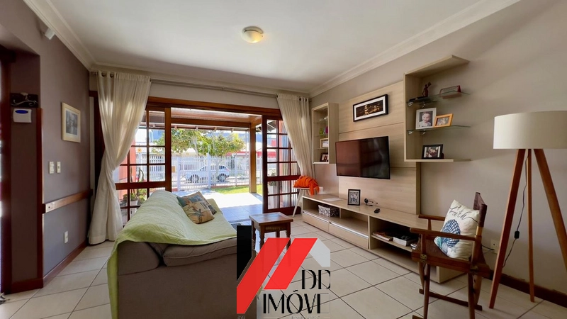 CASA MOBILIADA COM QUIOSQUE E PISCINA AQUECIDA: 3ª foto da galeria de imagens do imóvel