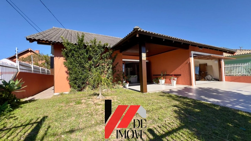 CASA MOBILIADA COM QUIOSQUE E PISCINA AQUECIDA