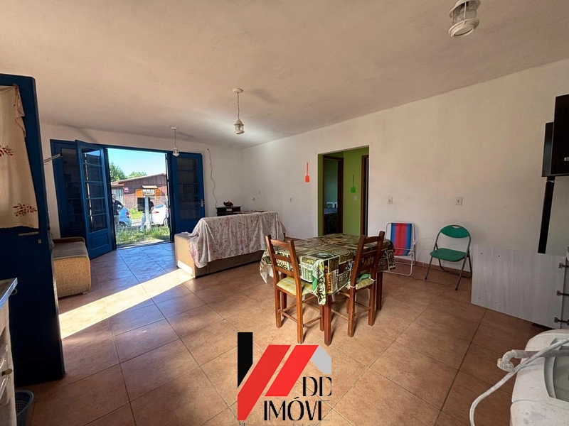 CASA À VENDA CAPÃO NOVO VILLAGE: 2ª foto da galeria de imagens do imóvel