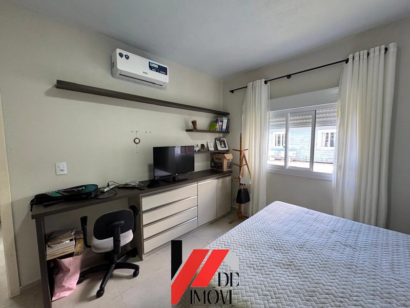 CASA À VENDA, LADO MAR BAIRRO ARAÇÁ !!: 22ª foto da galeria de imagens do imóvel