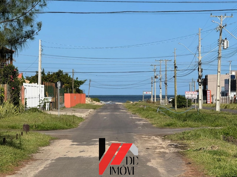 CASA À VENDA, LADO MAR BAIRRO ARAÇÁ !!: 27ª foto da galeria de imagens do imóvel