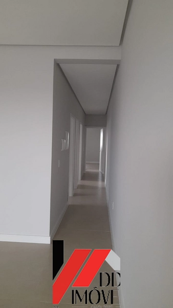 CASA A VENDA A UMA QUADRA DO MAR!!: 6ª foto da galeria de imagens do imóvel