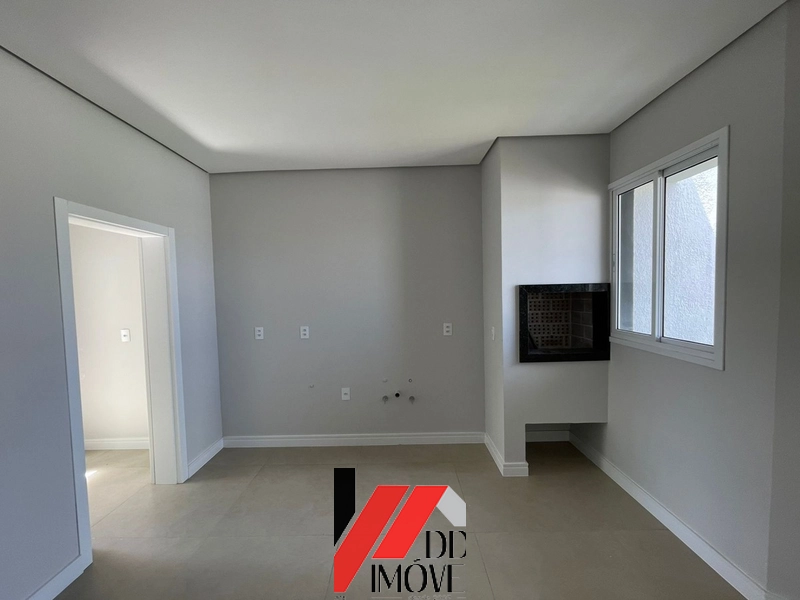 CASA A VENDA A UMA QUADRA DO MAR!!: 18ª foto da galeria de imagens do imóvel