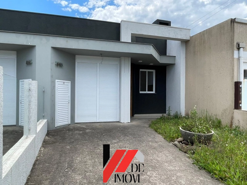 CASA A VENDA A UMA QUADRA DO MAR!!: 15ª foto da galeria de imagens do imóvel