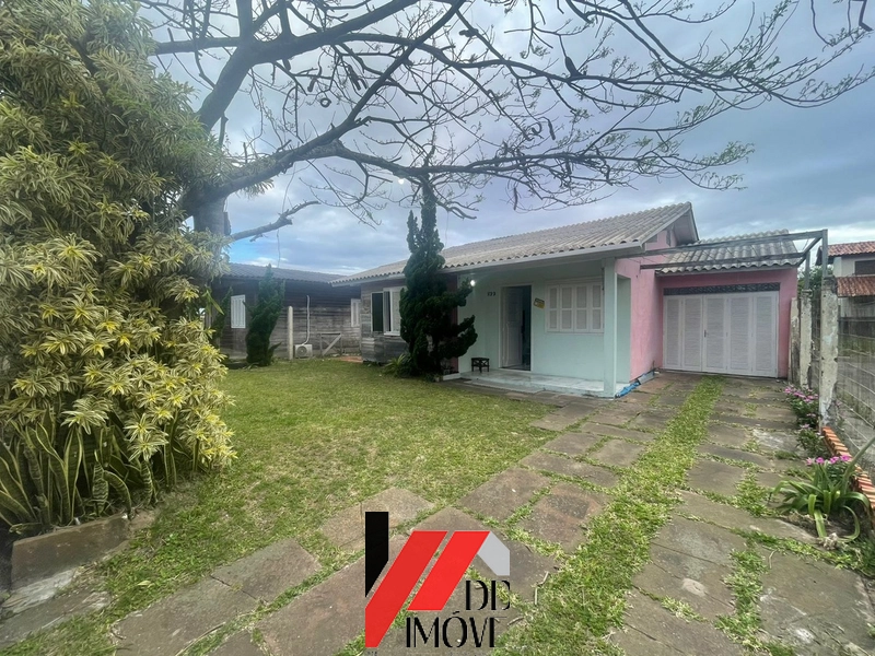 CASA COM 3 DORMITÓRIOS NA ZONA NOVA!!