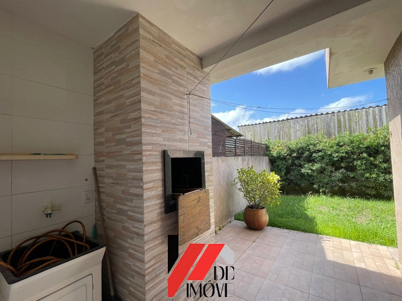 CASA A VENDA COM PÁTIO FRENTE E FUNDOS!!: 19ª foto da galeria de imagens do imóvel