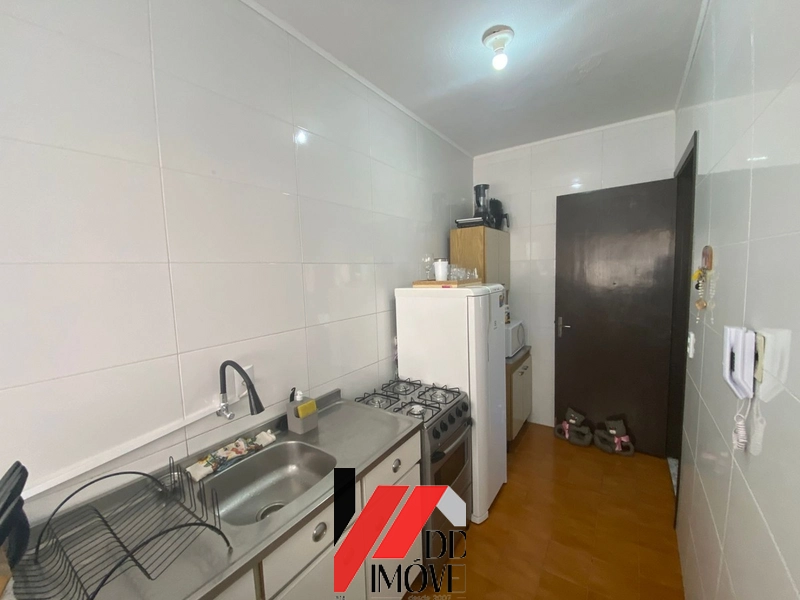 APARTAMENTO À VENDA BEM ILUMINADO, REVITALIZADO PINTADO: 3ª foto da galeria de imagens do imóvel