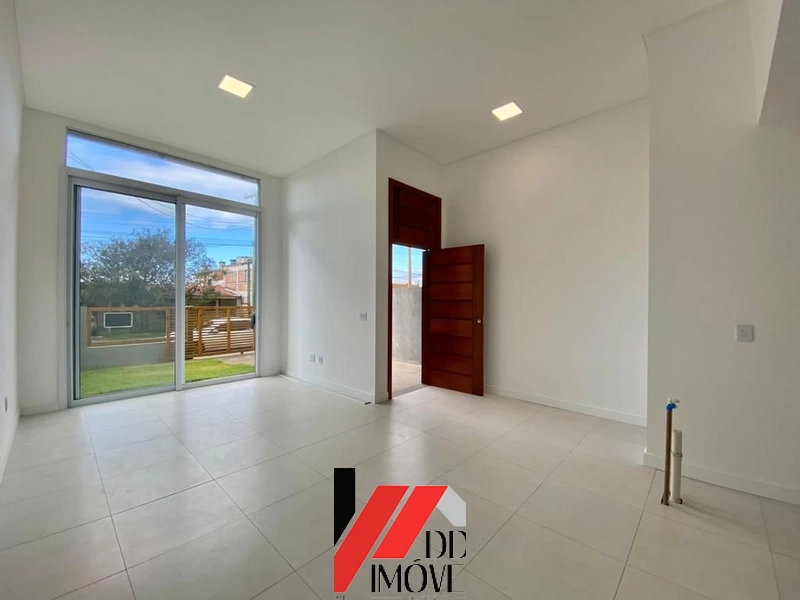 CASA PERTINHO DO MAR NO JARDIM BEIRA MAR!!: 6ª foto da galeria de imagens do imóvel