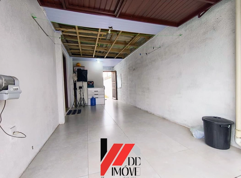 CASA COM 2 DORMITÓRIOS A VENDA!!: 10ª foto da galeria de imagens do imóvel