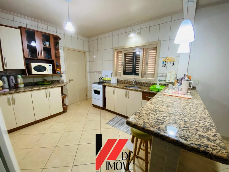 CASA COM DOIS AMPLOS DORMITÓRIOS NA ZONA NOVA!!: 3ª foto da galeria de imagens do imóvel