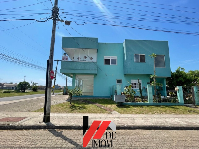 SOBRADO DE ESQUINA A VENDA NA ZONA NOVA: 3ª foto da galeria de imagens do imóvel