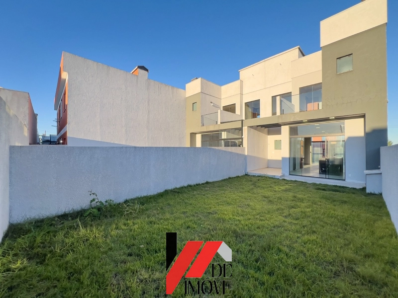 SOBRADO A VENDA A 1 QUADRA DO MAR!!!: 26ª foto da galeria de imagens do imóvel