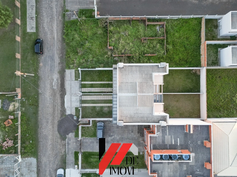 SOBRADO A VENDA A 1 QUADRA DO MAR!!!: 6ª foto da galeria de imagens do imóvel