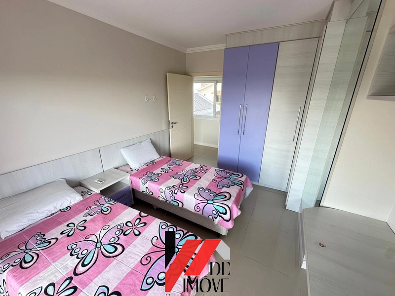 SOBRADO DE ESQUINA A VENDA LADO MAR!!: 6ª foto da galeria de imagens do imóvel