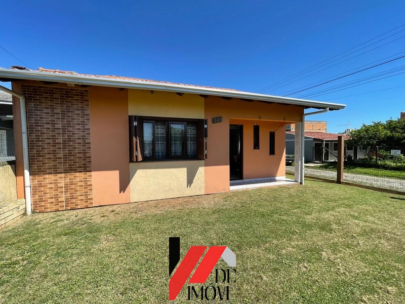 CASA DE ESQUINA EM TERRENO INTEIRO - 2 QUADRAS DO MAR: 19ª foto da galeria de imagens do imóvel