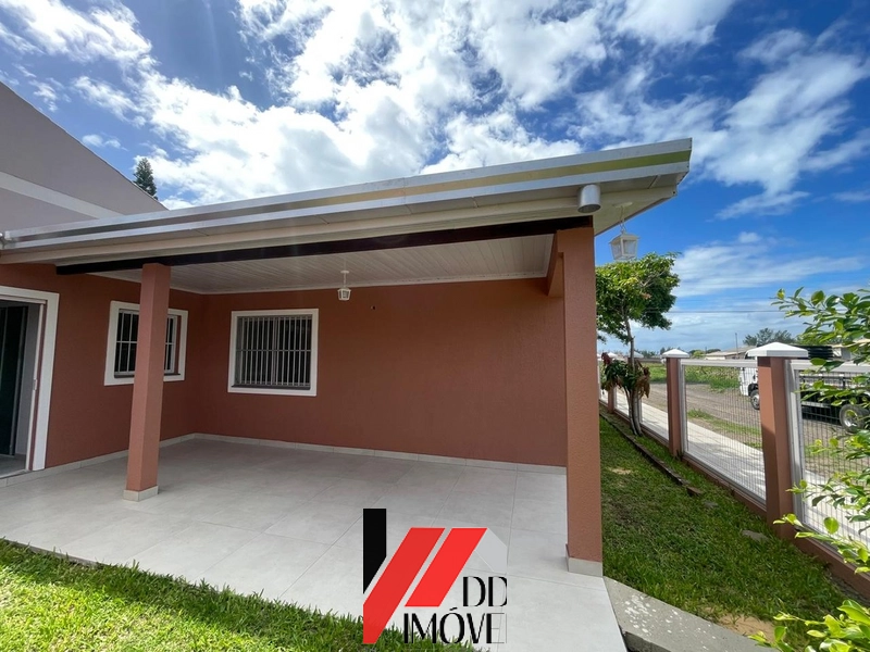 CASA DE ESQUINA EM TERRENO AMPLO - LADO MAR: 13ª foto da galeria de imagens do imóvel