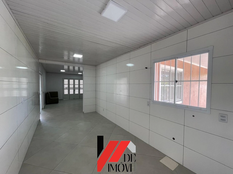 CASA DE ESQUINA EM TERRENO AMPLO - LADO MAR: 14ª foto da galeria de imagens do imóvel