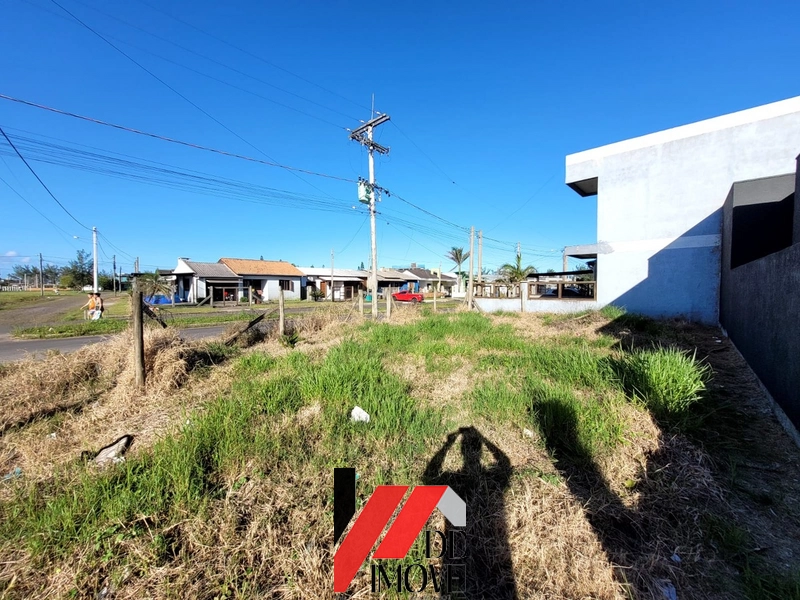 TERRENO EM CAPÃO DA CANOA Á DUAS QUADRAS DO MAR!!: 6ª foto da galeria de imagens do imóvel