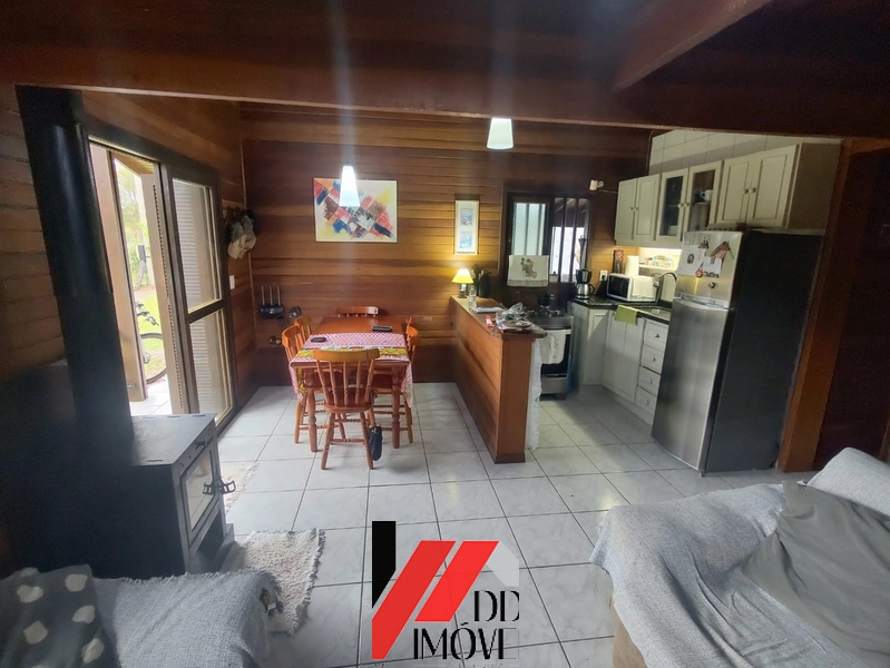 CHALÉ MISTO (MADEIRA CEDRO E ALVENARIA) A VENDA!!!: 2ª foto da galeria de imagens do imóvel