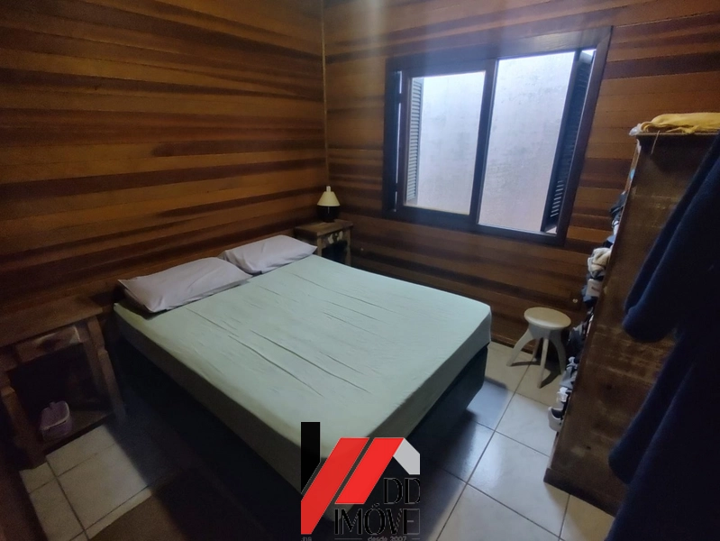 CHALÉ MISTO (MADEIRA CEDRO E ALVENARIA) A VENDA!!!: 8ª foto da galeria de imagens do imóvel