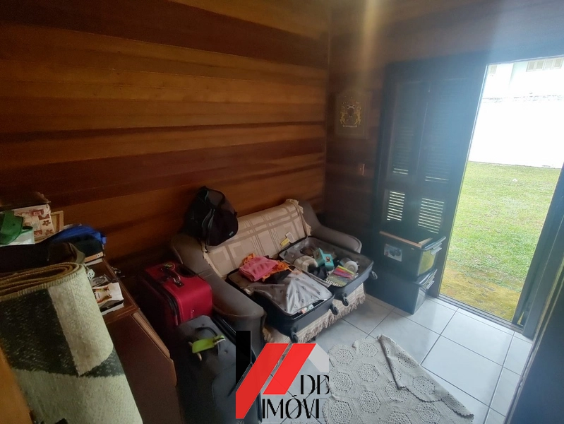 CHALÉ MISTO (MADEIRA CEDRO E ALVENARIA) A VENDA!!!: 11ª foto da galeria de imagens do imóvel