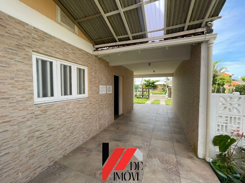 CASA COM 2 TERRENOS, PISCINA. 2 QUADRAS DO MAR: 36ª foto da galeria de imagens do imóvel