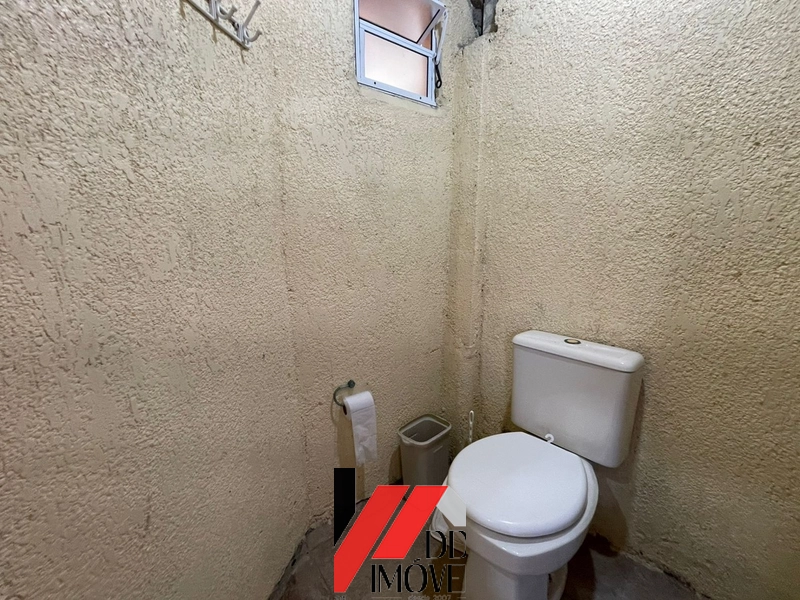 CASA COM 2 TERRENOS, PISCINA. 2 QUADRAS DO MAR: 34ª foto da galeria de imagens do imóvel