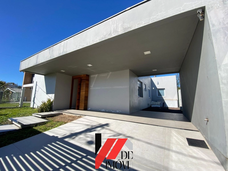 CASA NA BEIRA MAR DE CAPAO DA CANOA COM VISTA ETERNA PARA O MAR!: 1ª foto da galeria de imagens do imóvel