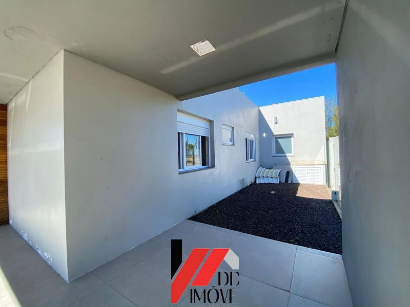 CASA NA BEIRA MAR DE CAPAO DA CANOA COM VISTA ETERNA PARA O MAR!: 2ª foto da galeria de imagens do imóvel