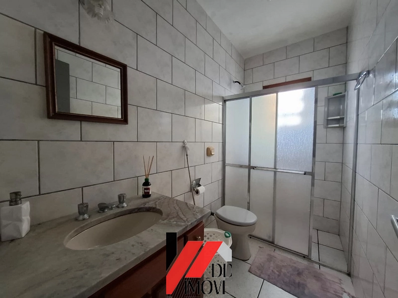 SOBRADO A UMA QUADRA DO MAR EM CAPÃO DA CANOA!: 2ª foto da galeria de imagens do imóvel