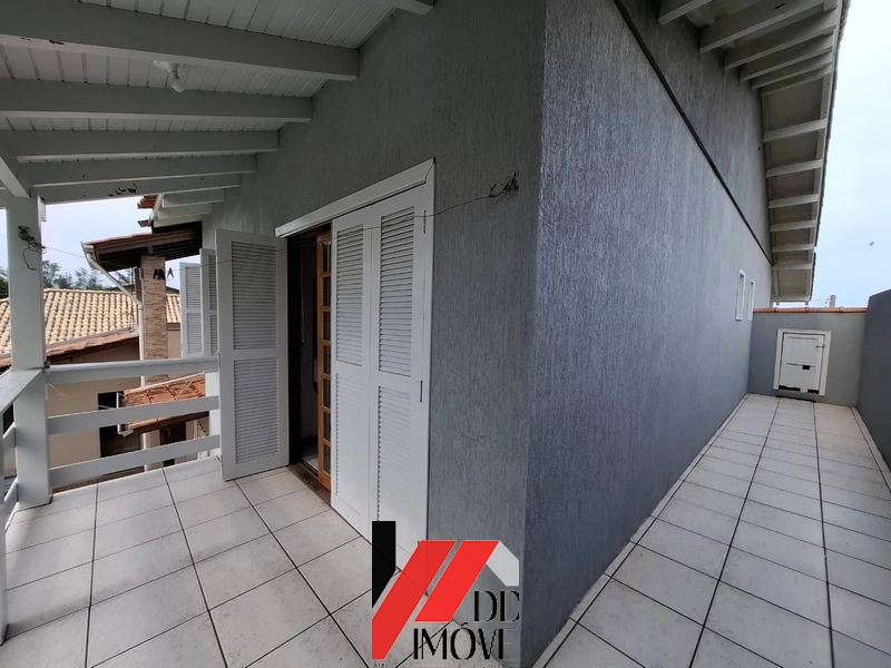 SOBRADO A UMA QUADRA DO MAR EM CAPÃO DA CANOA!: 12ª foto da galeria de imagens do imóvel