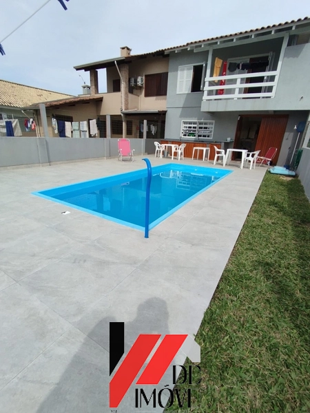 SOBRADO A UMA QUADRA DO MAR EM CAPÃO DA CANOA!: 8ª foto da galeria de imagens do imóvel