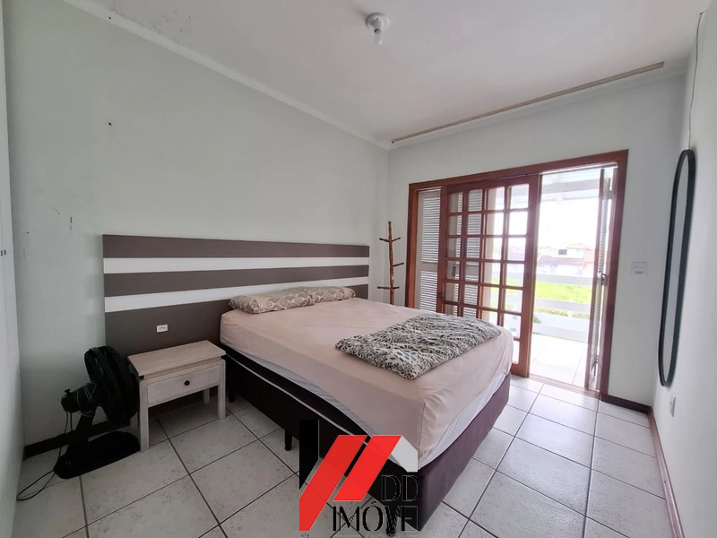 SOBRADO A UMA QUADRA DO MAR EM CAPÃO DA CANOA!: 5ª foto da galeria de imagens do imóvel