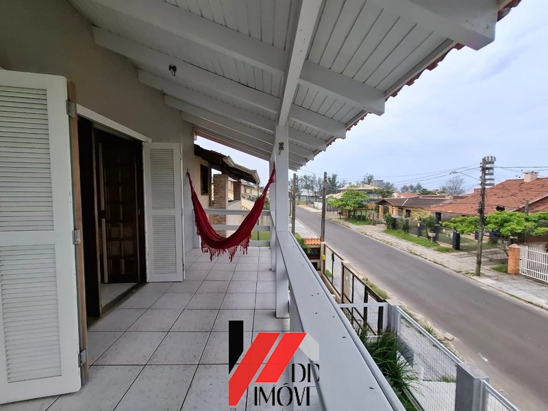 SOBRADO A UMA QUADRA DO MAR EM CAPÃO DA CANOA!: 30ª foto da galeria de imagens do imóvel