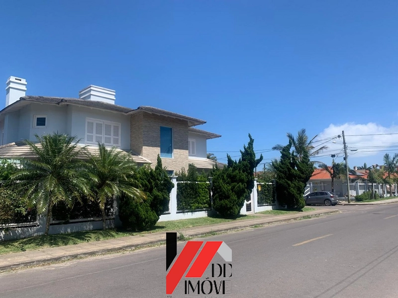 EXCELENTA CASA A VENDA NO CENTRO DE CAPÃO NOVO: 37ª foto da galeria de imagens do imóvel