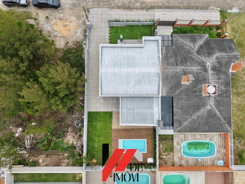 CASA A VENDA EM ATLÂNTIDA SUL: 5ª foto da galeria de imagens do imóvel