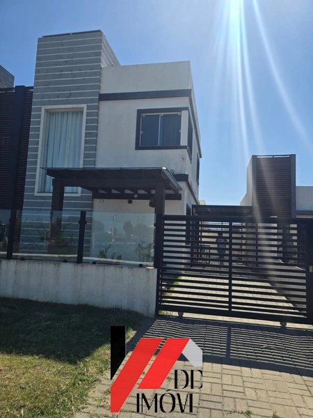 EXCELENTE SOBRADO DE 03 DORMITÓRIOS NA PRAIA DO BARCO: 1ª foto da galeria de imagens do imóvel