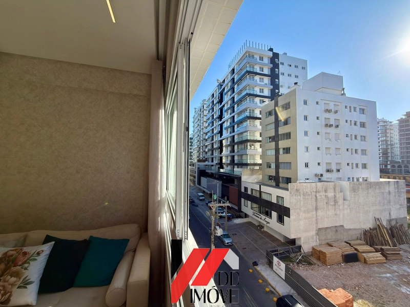 APARTAMENTO À VENDA EM CAPÃO DA CANOA, SACADA DE FRENTE: 4ª foto da galeria de imagens do imóvel