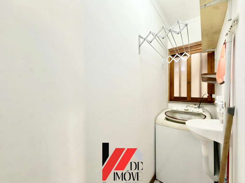 APARTAMENTO À VENDA, UMA QUADRA DO MAR!!!: 11ª foto da galeria de imagens do imóvel