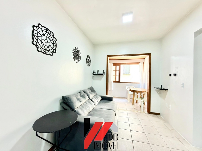 APARTAMENTO À VENDA, UMA QUADRA DO MAR!!!: 9ª foto da galeria de imagens do imóvel