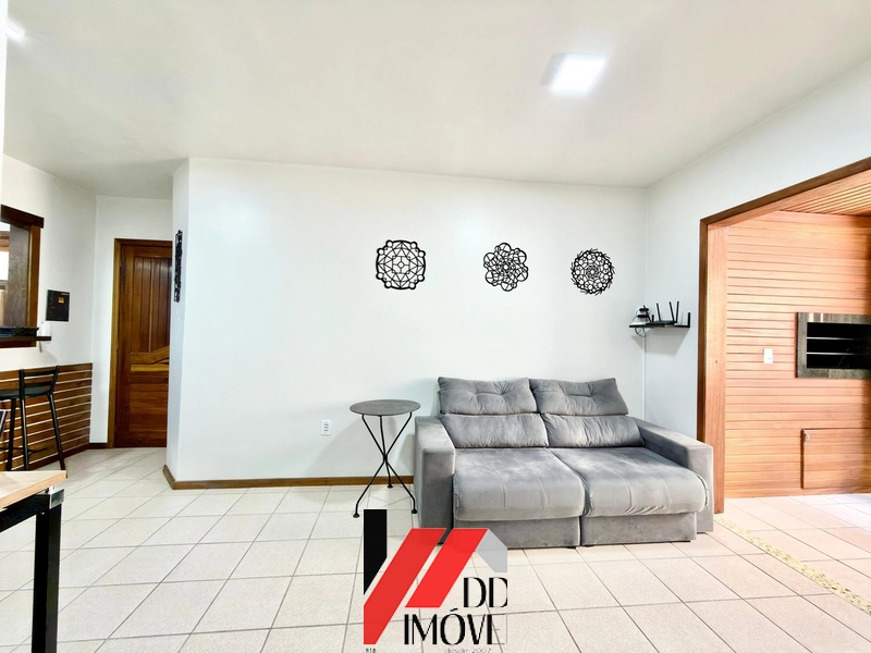 APARTAMENTO À VENDA, UMA QUADRA DO MAR!!!: 2ª foto da galeria de imagens do imóvel