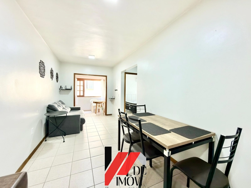 APARTAMENTO À VENDA, UMA QUADRA DO MAR!!!: 4ª foto da galeria de imagens do imóvel