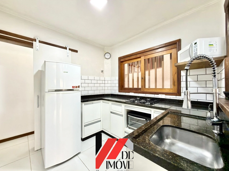 APARTAMENTO À VENDA, UMA QUADRA DO MAR!!!: 10ª foto da galeria de imagens do imóvel