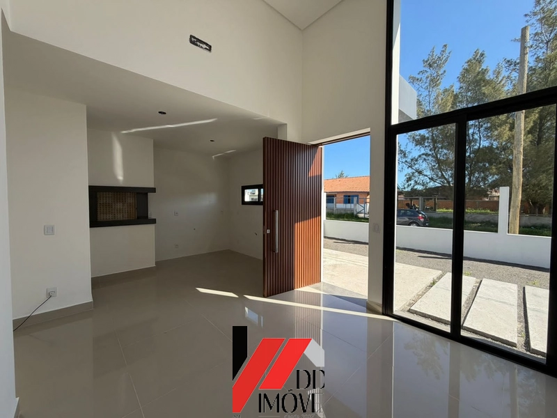 CASA DE ESQUINA A POUCOS METROS DO MAR!: 17ª foto da galeria de imagens do imóvel