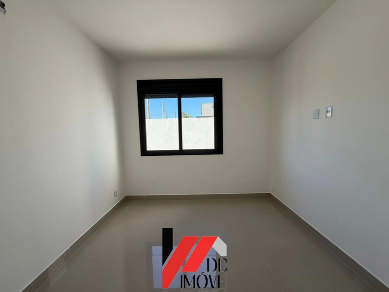 CASA DE ESQUINA A POUCOS METROS DO MAR!: 13ª foto da galeria de imagens do imóvel