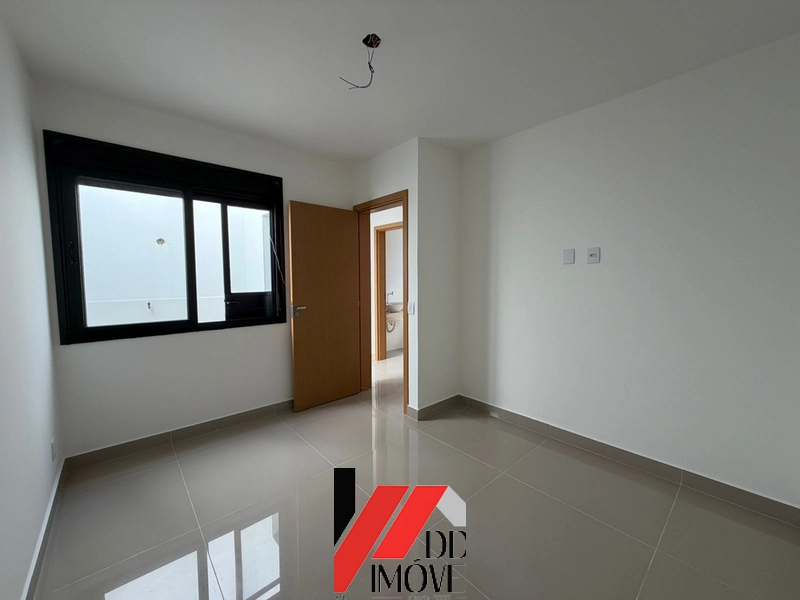 CASA DE ESQUINA A POUCOS METROS DO MAR!: 7ª foto da galeria de imagens do imóvel