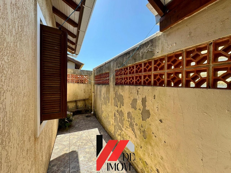 CASA COM DOIS DORMITÓRIOS NO JARDIM BEIRA MAR!!: 2ª foto da galeria de imagens do imóvel