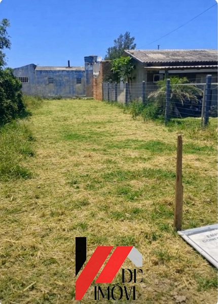 TERRENO A DUAS QUADRAS DO MAR!!